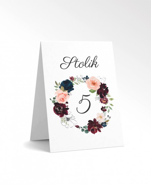 Rustykalny numer stolika