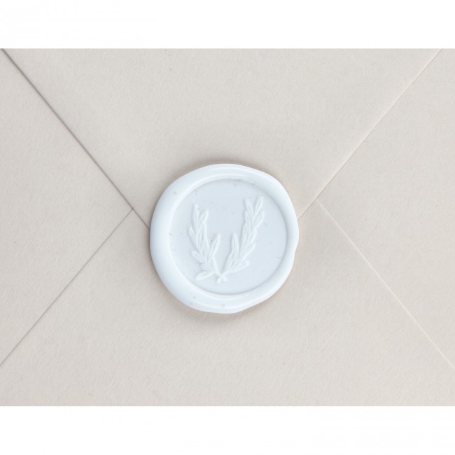 Lak ślubny z wieńcem laurowym