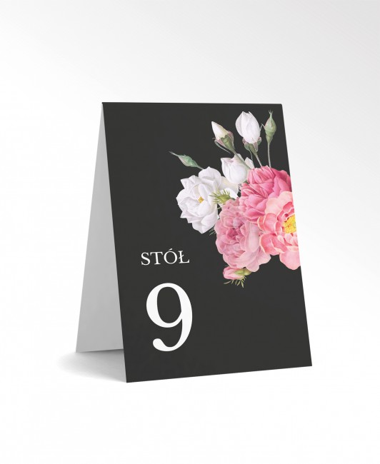 Numer stolika z różowymi i...