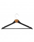 Czarny wieszak drewniany na...