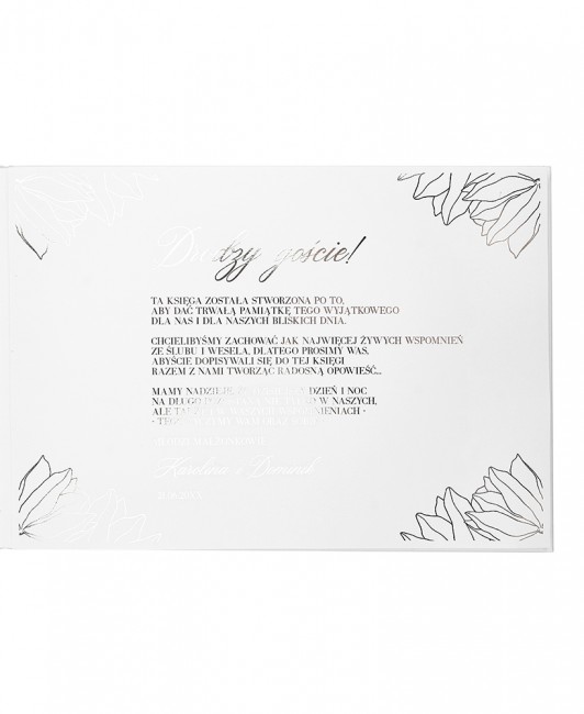 Księga gości z białą...