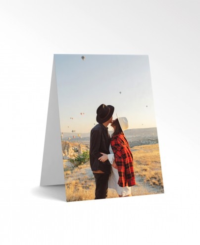 Numery Stołów z Personalizowanym Zdjęciem – Wyjątkowy Akcent Twojego Wesela